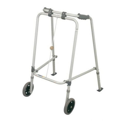 Coopers SML Folding Frame Wheels and Grey Skis