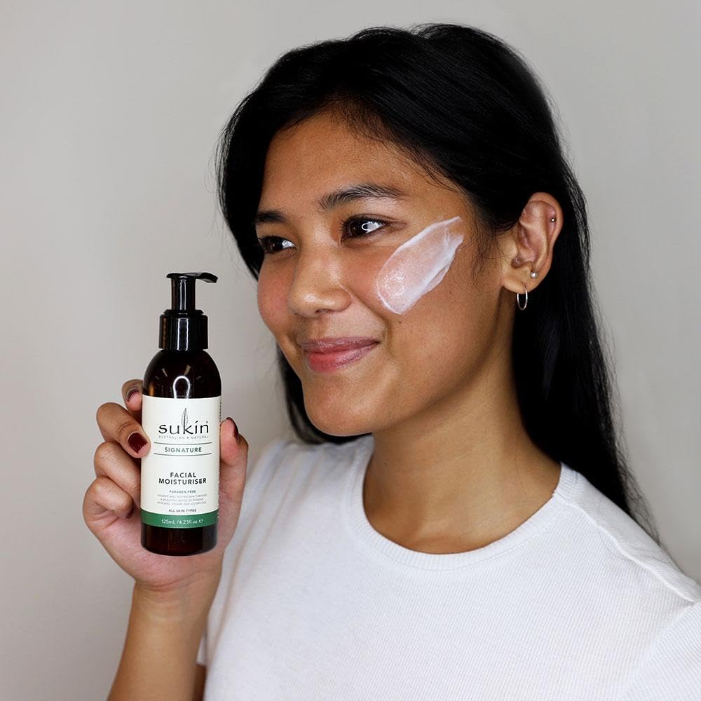 Kem dưỡng ẩm Sukin Signature Facial Moisturiser dạng bơm 125ml