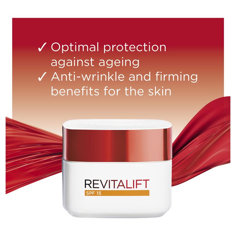 Kem dưỡng da ban ngày L'Oreal Paris Revitalift SPF 15 50ml