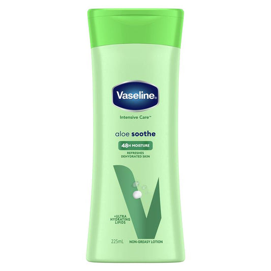 Sữa dưỡng thể Vaseline Intensive Care Aloe Soothe 225ml 