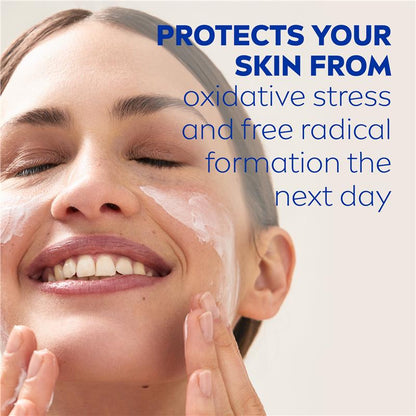NIVEA Daily Essentials Nourishing Face Moisturiser Night 50ml