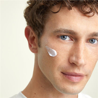 NIVEA MEN Protect & Care Face Moisturiser SPF15 75ml