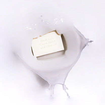 MooGoo Hydrating Cleansing Bar Goats Milk 130g