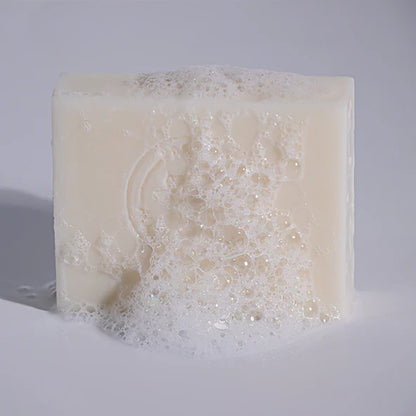 MooGoo Hydrating Cleansing Bar Goats Milk 130g