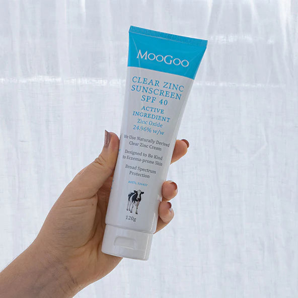 MooGoo Clear Zinc Sunscreen SPF40 200g