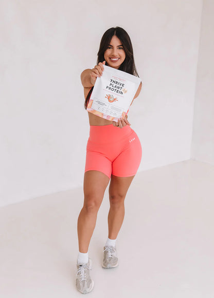 Naked Harvest X Georgie Stevenson Thrive Protein White Chocolate Caramel Swirl
